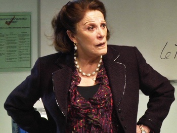 Get a Sneak Peek at Linda Lavin, Dick Latessa & More in The Lyons on Broadway 