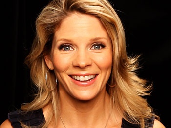 Secrets of the Tony Nominees! How Competitive Is Nice Work Star Kelli O'Hara?