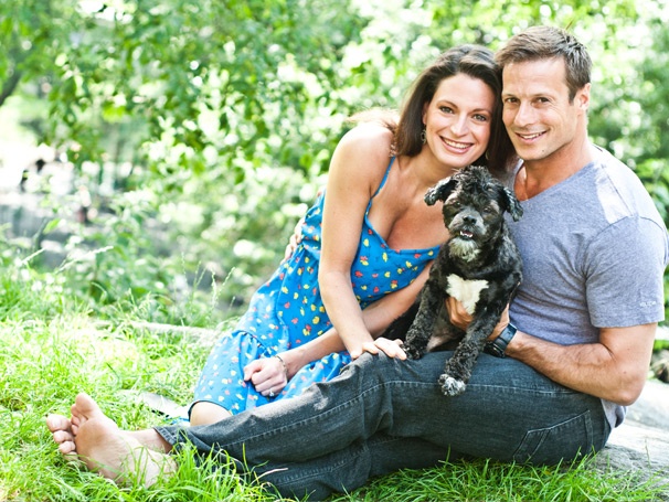 Broadway Pets Special! Wicked’s Jackie Burns and John Selya Introduce Their Slap Happy 'Tabby'