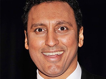 Disgraced, Starring Aasif Mandvi, Begins Performances Off-Broadway