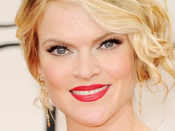Bare's Missi Pyle to Bring New Solo Show Sexy as Hell to Joe’s Pub