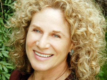 Beautiful: The Carole King Musical to Open on Broadway in 2014