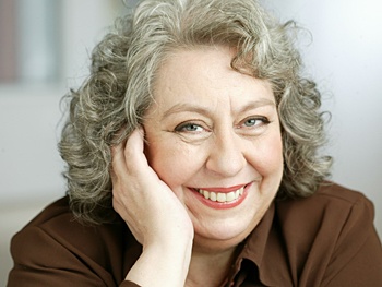 Romeo and Juliet's Jayne Houdyshell on Finding Humor and Freshness in Shakespeare's Tragedy