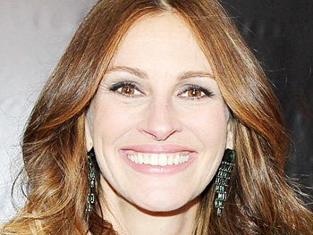 Julia Roberts Wants to Guest Star on Glee’s Final Season: ‘Wouldn’t That Be Fun!’