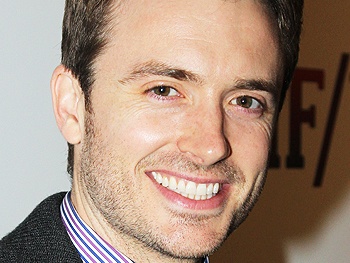 Hey Kid! If/Then Star James Snyder Is Broadway.com’s Newest Vlogger