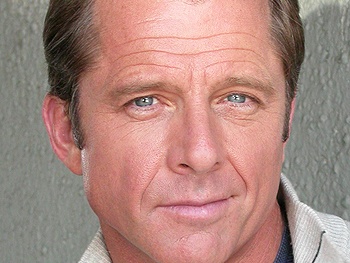 Maxwell Caulfield Will Be Singin’ In The Rain All Over the U.K. & Ireland