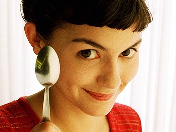 Ooh La La! Dan Messe, Craig Lucas & Nathan Tysen to Pen Musical Adaptation of Amelie
