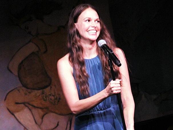 Sutton Foster Cancels Rest of Concert Engagement at Cafe Carlyle Due to Family Emergency