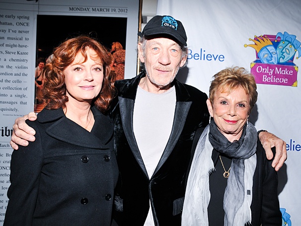 Ian McKellen, Alan Cumming & More Salute Susan Sarandon at the Only Make Believe Gala