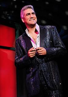 Schneider, Padgett & Schulz Join Taylor Hicks in Grease Tour