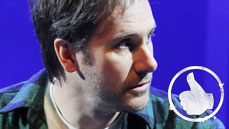 Josh Hamilton Turns Male Angst Into Theatrical Magic in <i>Reasons to Be Happy</i>