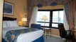 Queen Guestroom