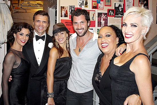 Maks & Karina at Chicago - Maksim Chmerkovskiy - Samantha Harris - Amra-Faye Wright - Roz Ryan