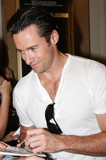 A Steady Rain First Preview Stage Door - Hugh Jackman (signs)