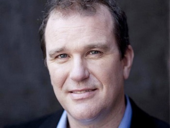 Douglas Hodge