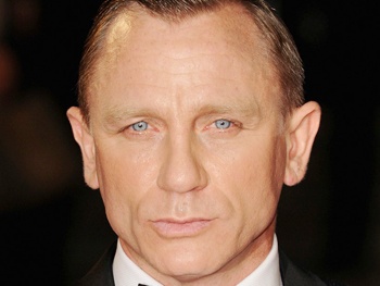 Daniel Craig