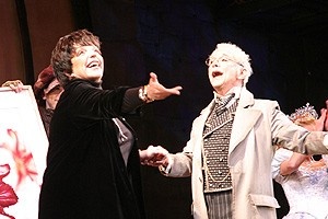 Liza Minnelli at Wicked - Liza Minnelli - Joel Grey (onstage)