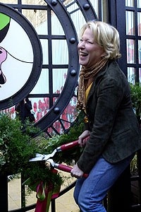 Photo Op - Wicked Day 2007 -  Bette Midler (cuts)