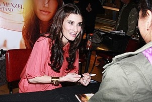 Idina Menzel at Virgin - Idina signing