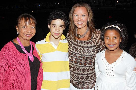 Vanessa Williams at Billy Elliot - Vanessa Williams - daugher - mom - David Alvarez