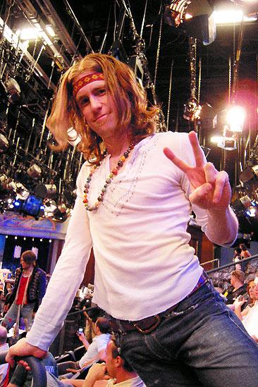 Hair in LA - Gavin Creel (peace sign)