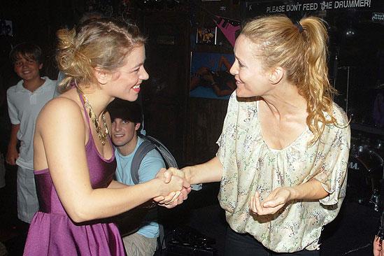 Judd Apatow and Leslie Mann at Rock of Ages - Savannah Wise - Leslie Mann
