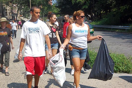 In the Heights Cleans up Washington Heights - Doreen Montalvo
