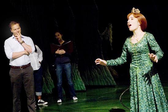 Shrek princess contest winners – Jason Moore – Laura Laureano