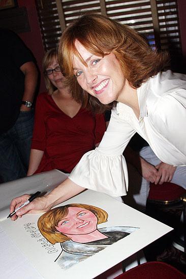 Alice Ripley at Sardi’s – Alice Ripley signing 