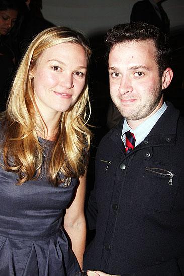 Oleanna opening – Julia Stiles – Eddie Kaye Thomas