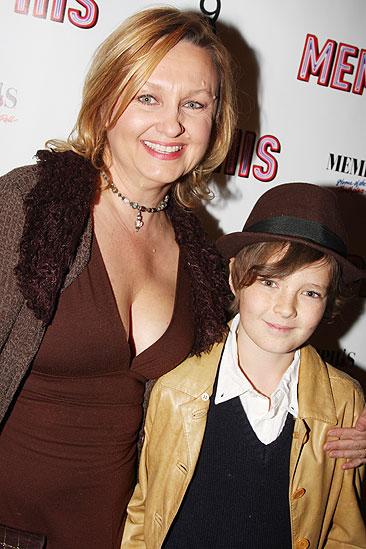 Memphis Opening - Jennifer Allen - son Cedric