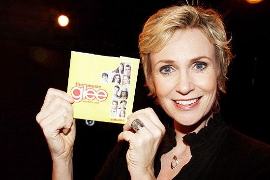 Glee Visits Love, Loss and What I Wore – Jane Lynch