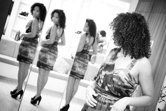 Ragtime shopping – Stephanie Umoh (tie dye mirror)