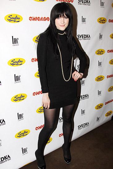 Ashlee Simpson Chicago opening – Ashlee Simpson (full length)