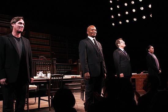 Race opening – cc – cast