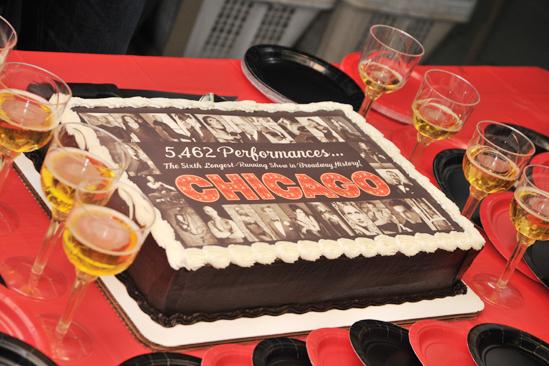 Chicago Sixth Longest Running Show – cake