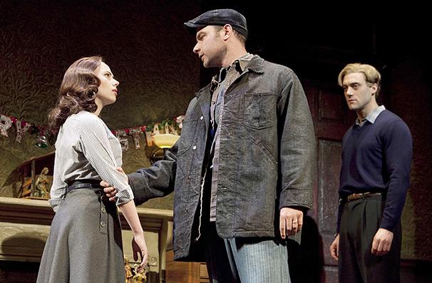 A View from the Bridge - Show Photos - Scarlett Johansson - Liev Schreiber - Morgan Spector