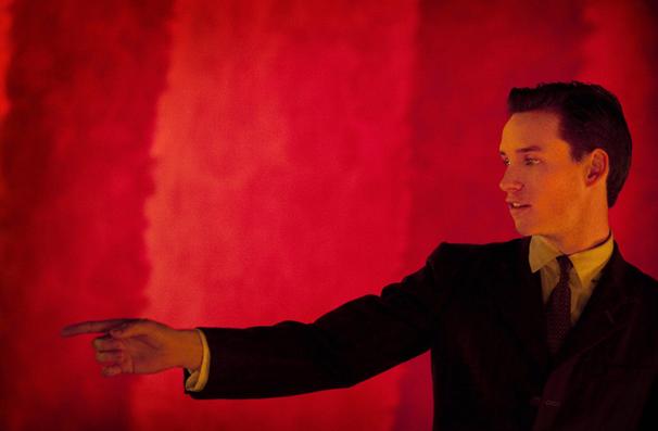 Red - show photos - Eddie Redmayne