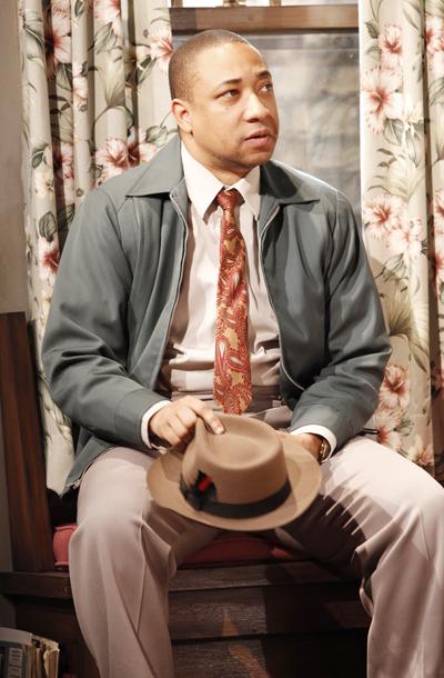 Show Photos - Clybourne Park - Damon Gupton