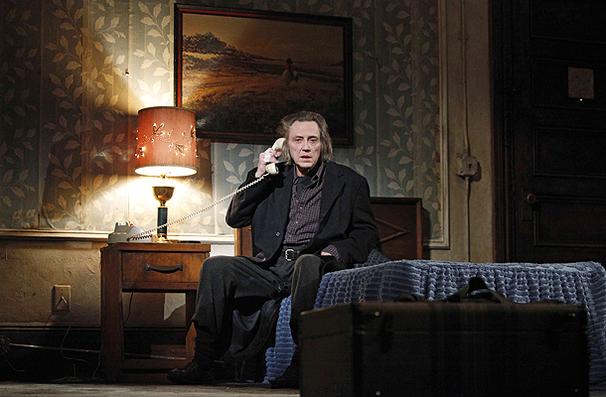Show Photos - A Behanding in Spokane - Christophre Walken 