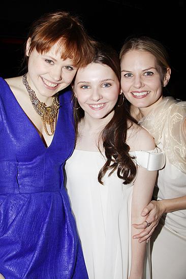 The Miracle Worker Opening - Alison Pill - Abigail Breslin - Jennifer Morrison