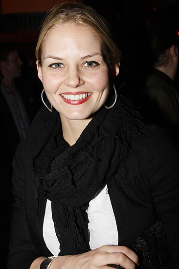 Behanding in Spokane Opening Night – Jennifer Morrison