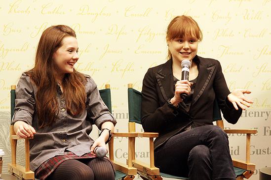 The Miracle Worker at Barnes and Noble – Abigail Breslin – Alison Pill – talking