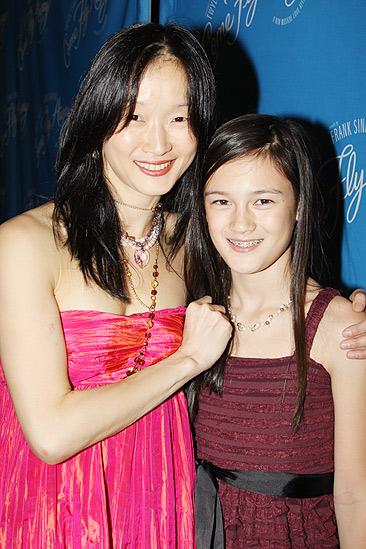 Come Fly Away opening – Rika Okamoto – daughter Wayan