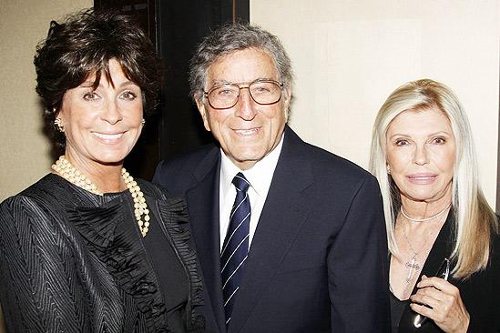 Come Fly Away opening – Tina Sinatra – Tony Bennett – Nancy Sinatra