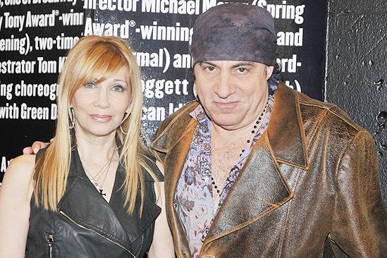 American Idiot Opening – Steve Van Zandt – Maureen