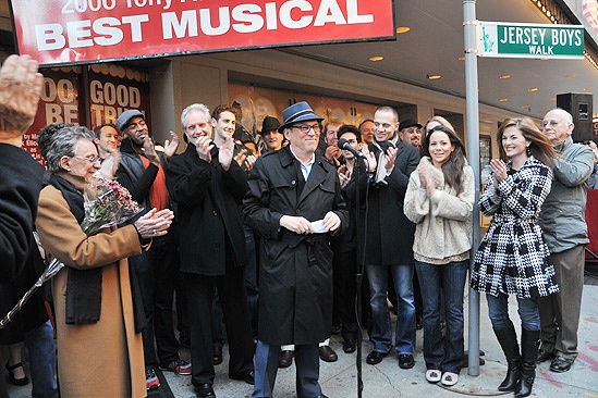 Jersey Boys Fifth Anniversary – group shot on street – Des McAnuff
