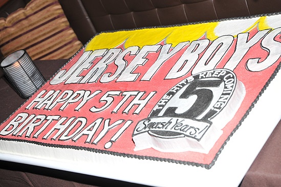 Jersey Boys Fifth Anniversary – cake