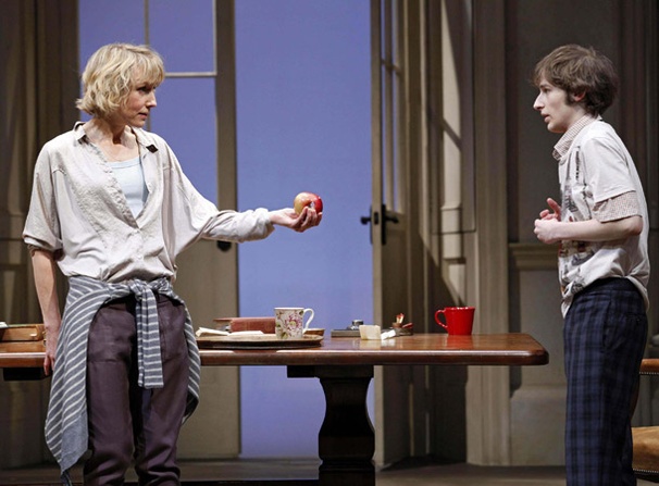 Show Photos - Arcadia - Lia Williams - Noah Robbins