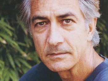 David Strathairn